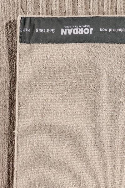 Design Rug Lev